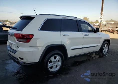 2011 Jeep Grand Cherokee Laredo z USA, uszkodzony, nr VIN 1J4RS4GGXBC618059